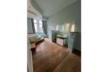 Wohnung zum Mieten in Wiesbaden 2.700,00 € 180 m²