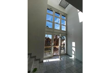 Außergewöhnliche Galeriewohnung zu vermieten - Nürnberg Langwasser