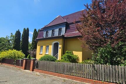 Einfamilienhaus 160 qm Siedlungslage direkt vom Eigentümer - Colditz