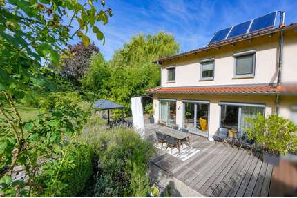 Haus zum Kaufen in Coburg 369.990,00 € 122 m²