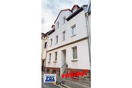 ++++ Mehrfamilienhaus innerstädtisch kl. Grundstück , komplett vermietet ++++ in zentraler Lage von Schmölln ++++