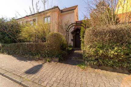 Haus zum Kaufen in Frankfurt am Main 479.000,00 € 111.65 m²