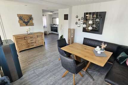 Haus zum Kaufen in Hirschaid 748.000,00 € 270 m²