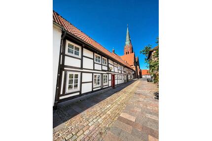 Historisches Wohnhaus Fachwerk-Loft in der Nienburger Altstadt - Nienburg (Weser)