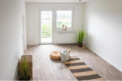1-Raum-Wohnung mit Balkon und toller Aussicht - Chemnitz Klaffenbach