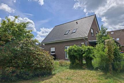 Einfamilienhaus in Heidmühle - 1.400,00&nbsp;EUR Kaltmiete, ca.&nbsp; 106,30&nbsp;m&sup2;&nbsp;Wohnfl&auml;che in Schortens (PLZ: 26419) Heidmühle