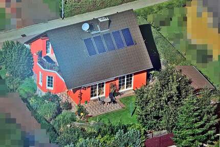 Haus zum Mieten in Beuna 1.395,00 € 125 m²