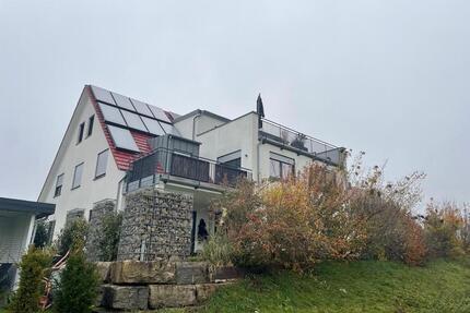 2-Zimmer DG-Wohnung ab 01.06.2026 zu vermieten - Marktbreit