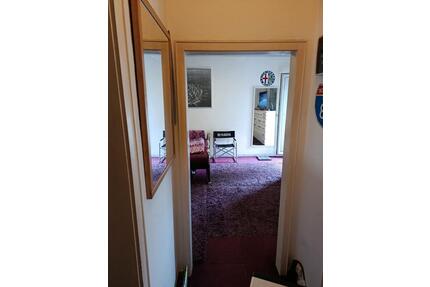 schöne kleine Wohnung in MG Mitte sehr ruhige lage - Mönchengladbach Nord