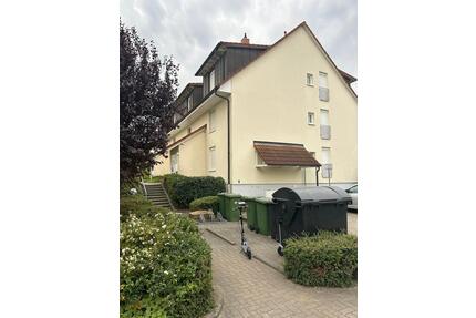 Helle 2-Zimmer-Wohnung m.Balkon TG Platz - Radebeul