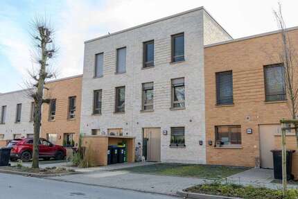 Haus zum Kaufen in Emmerich am Rhein 399.000,00 € 139 m²