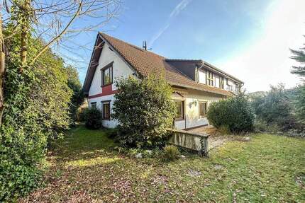 Familienfreundliche Doppelhaushälfte mit Potenzial! - gestalten Sie Ihr Zuhause in Hoffnungsthal - - Rösrath