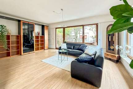 Haus zum Kaufen in Ludwigsburg Eglosheim 499.000,00 € 134 m² - Ludwigsburg / Eglosheim