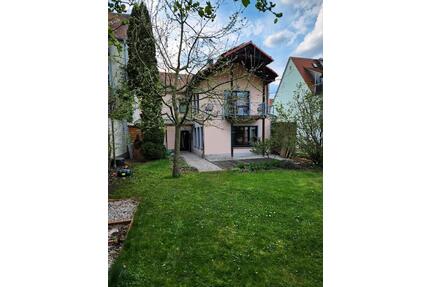 Historisches Stadthaus mit Garten zu vermieten. - Grimma