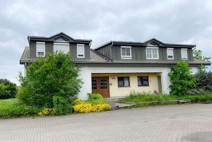 Haus zum Mieten in Schöntal Westernhausen 2.500,00 € 250 m² - Schöntal / Westernhausen