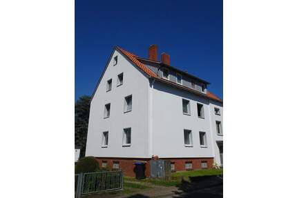 Lichtdurchflutete charmante 3 Zi-DG-Whg. renoviert-in bester grüner Lage - - Hameln Nordstadt