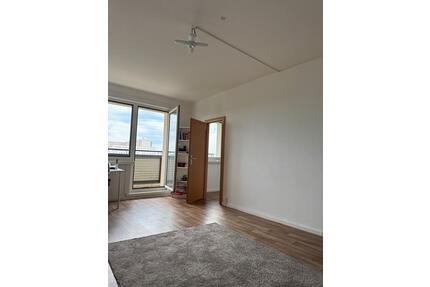 1 Zimmer Wohnung mit Balkon - 800,00&nbsp;EUR Kaltmiete, ca.&nbsp; 40,00&nbsp;m&sup2; in Berlin (PLZ: 10365) Lichtenberg