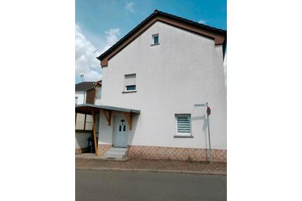 Einfamilienhaus in Saarlouis-Fraulautern