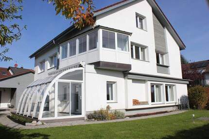 Schönes 2-3 Familienhaus mit Garten und Wintergarten in Wangen - Wangen im Allgäu