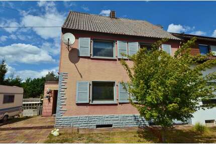Haus zum Kaufen in Wadern Bardenbach 170.000,00 € 129.59 m² - Wadern / Bardenbach