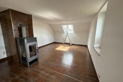 3Zi Wohnung EBK, teilmöbiliert, Schneidenbach i Vogtl. - Pöhl