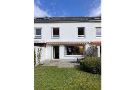 Haus zum Kaufen in Putzbrunn 645.000,00 € 122 m²