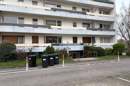 Wohnung zum Kaufen in Duisburg 73.000,00 € 73.88 m²