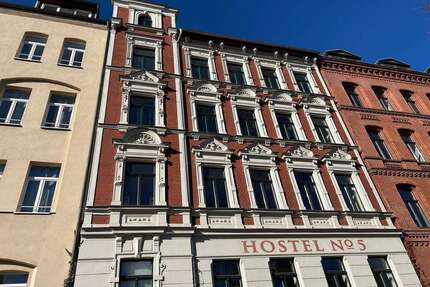 Wohnung zum Mieten in Halle (Saale) 900,00 € 92.64 m²
