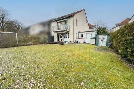 Wohnen in Ruhe und Grün: Charmante Doppelhaushälfte in Velten