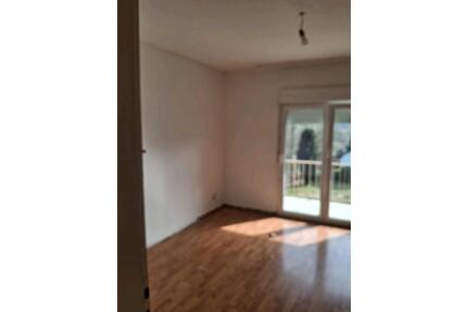 Wohnung zum vermieten - 600,00&nbsp;EUR Kaltmiete, ca.&nbsp; 70,00&nbsp;m&sup2; in Gummersbach (PLZ: 51645) Berstig Süd