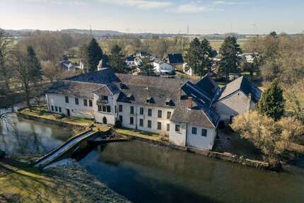 Haus zum Kaufen in Aachen 1.350.000,00 € 480 m²