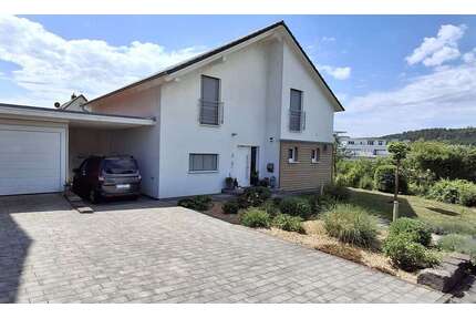 Haus zum Kaufen in Tauberbischofsheim Distelhausen 587.000,00 € 150 m² - Tauberbischofsheim / Distelhausen