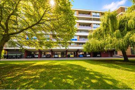 Wohnung zum Kaufen in Bonn 245.000,00 € 87 m²