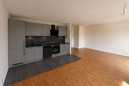 Moderner Erstbezug: 2-Zimmer-Neubauwohnung mit Skyline-Blick in Frankfurt-Gallus - Frankfurt am Main
