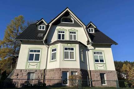 Wohnung zum Mieten in Zella-Mehlis 968,00 € 116 m²
