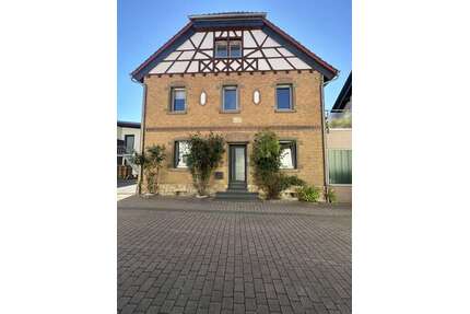 Haus zum Mieten in Albig 1.800,00 € 180 m²