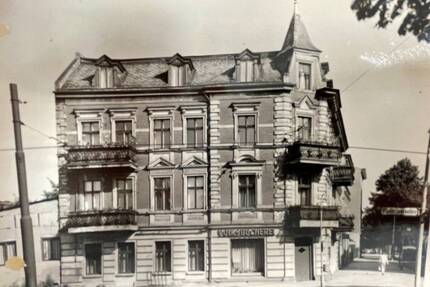 Leerstehendes, entkerntes, Wohn- und Geschäftshaus - Berlin Grünau