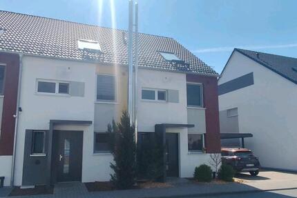 Reihenendhaus * ohne Makler * sorgenfrei wohnen mit vielen Extras - Nauheim
