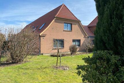 Attraktive 3 Zimmerwohnung in Dummerstorf OT Petschow