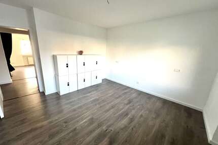 Wohnung zum Kaufen in Maxdorf 150.000,00 € 50 m²