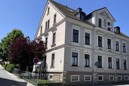Zur Selbstnutzung und Anlage! Jetzt 4 von 6 Wohnungen zu verkaufen - mit Garagen und Stellplätzen! - Bärenstein