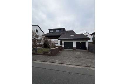 Haus zum Kaufen in Griesheim 1.499.000,00 € 490 m²