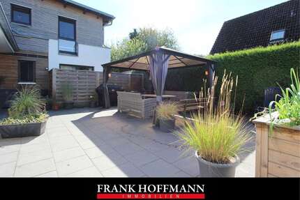 Haus zum Kaufen in Barmstedt 529.000,00 € 237.39 m²