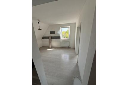 45qm Dachgeschosswohnung Marl Hüls 455€