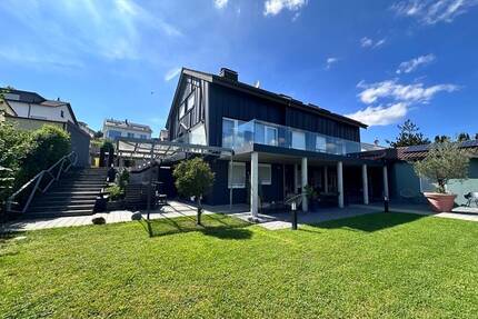 Exklusives Anwesen mit Bergblick und 5 Wohneinheiten - Friedrichshafen Ailingen