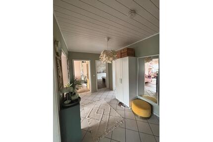 Stilvolle 4-Zimmer-Eigentumswohnung mit Balkon - Kleve