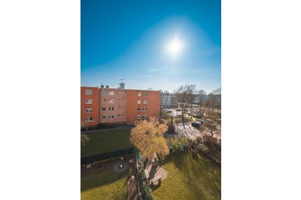 Wegen Umzug: Renov. 3,5-Zi. ETW, Weitblick & Parkplatz, Privat - Wolfsburg Detmerode