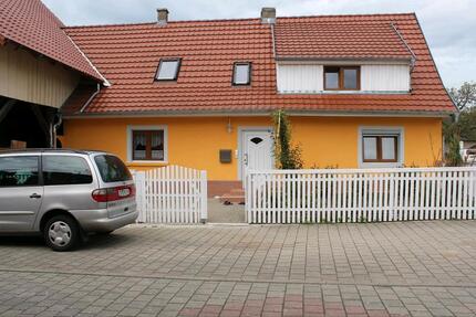Einfamilienhaus - 300.000,00&nbsp;EUR Kaufpreis, ca.&nbsp; 136,00&nbsp;m&sup2; in Rheinhausen (PLZ: 79365)