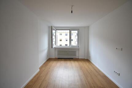 PAUSCHALMIETE - D-Derendorf! Renoviertes Apartment zu vermieten - Düsseldorf
