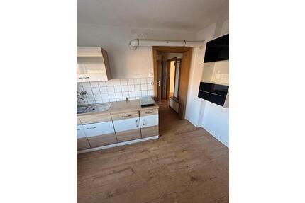 Helle 2-Zimmer-Wohnung im Grünen mit Balkon, Garten am Bach - Aalen Dewangen